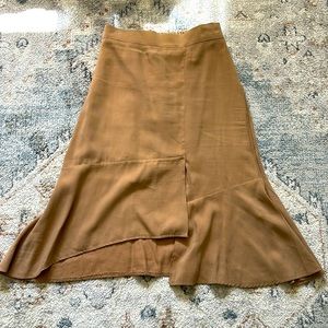 Asymmetrical beige skirt. Culture Star brand